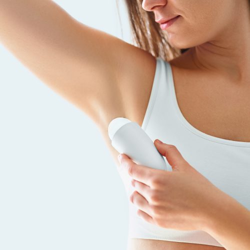 Zapomnij o potliwości. Dezodoranty i antyperspiranty, czyli optymalna ochrona bez kompromisów.